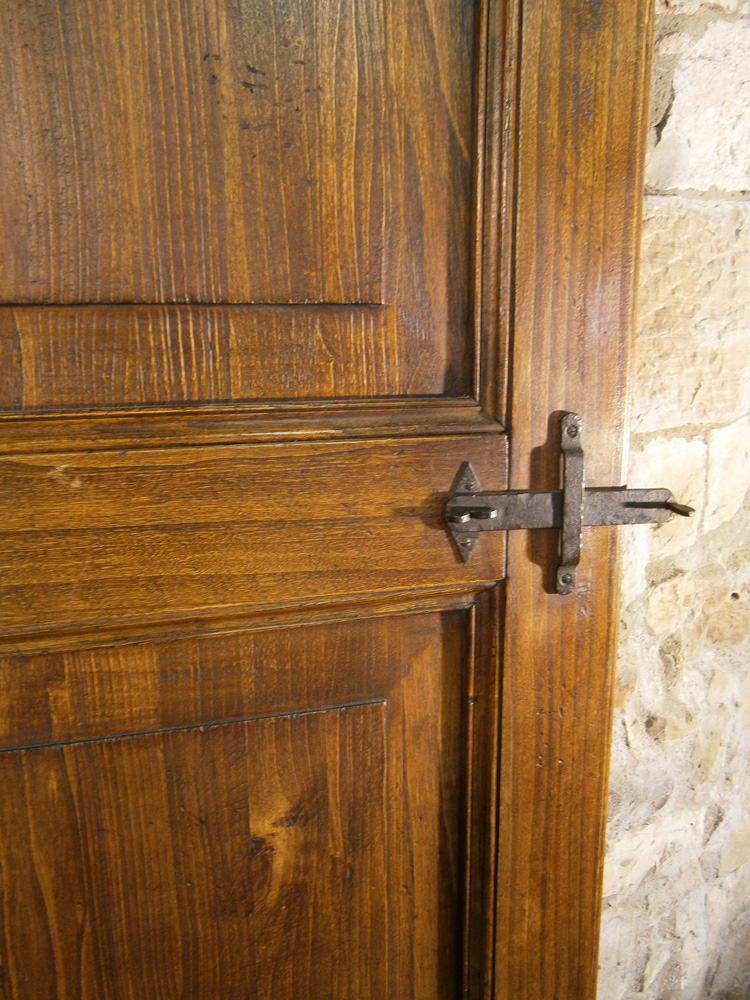 Porte in legno piallate a mano realizzazione ebanisteria Franco Melani